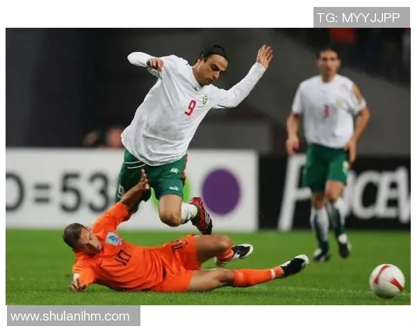 保加利亚足球传奇球星全解析 从格奥尔基·斯托伊奇科夫到现役球员